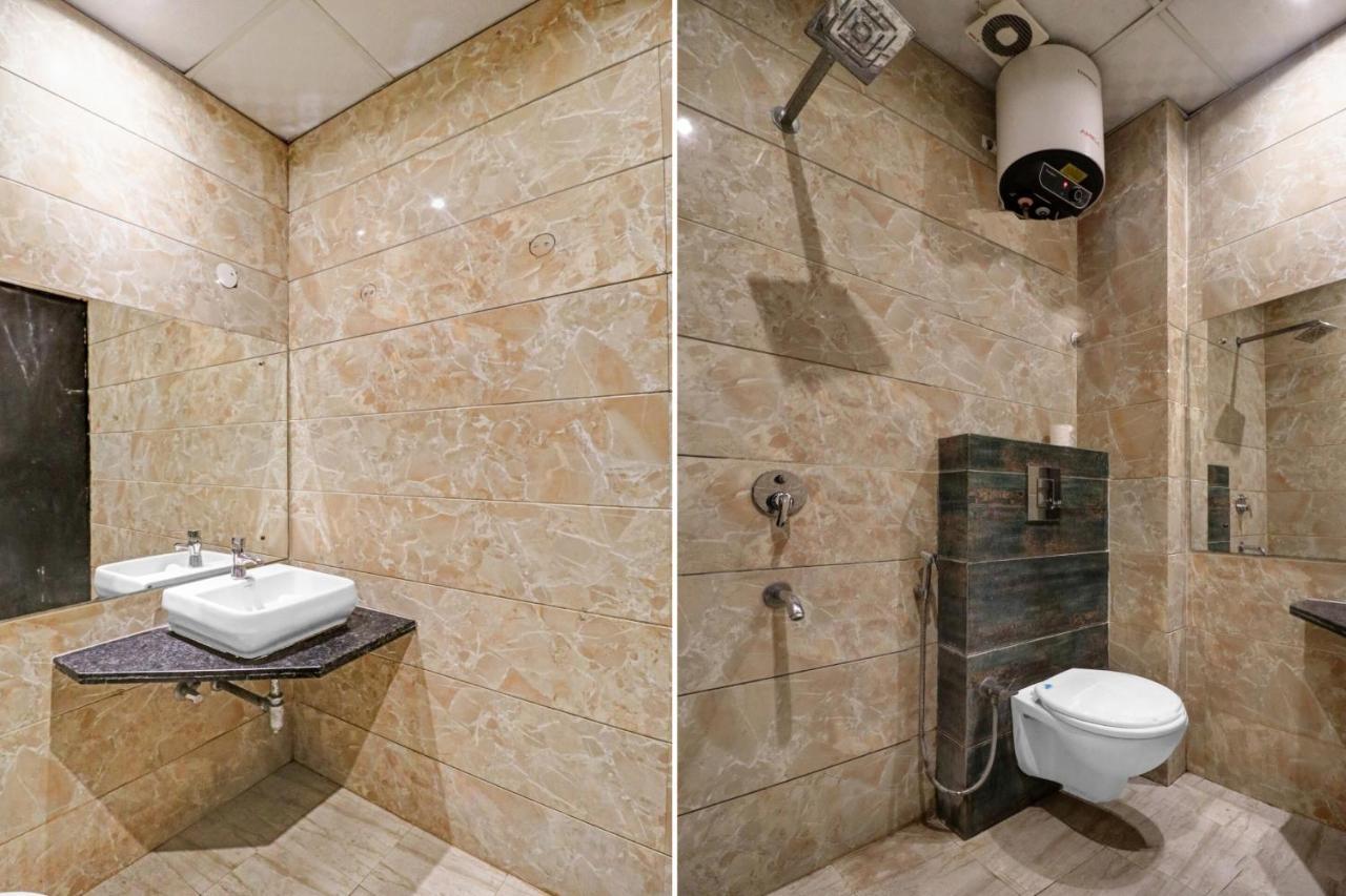 Oyo 23368 Boutique Hotel Paragon Yeni Delhi Dış mekan fotoğraf