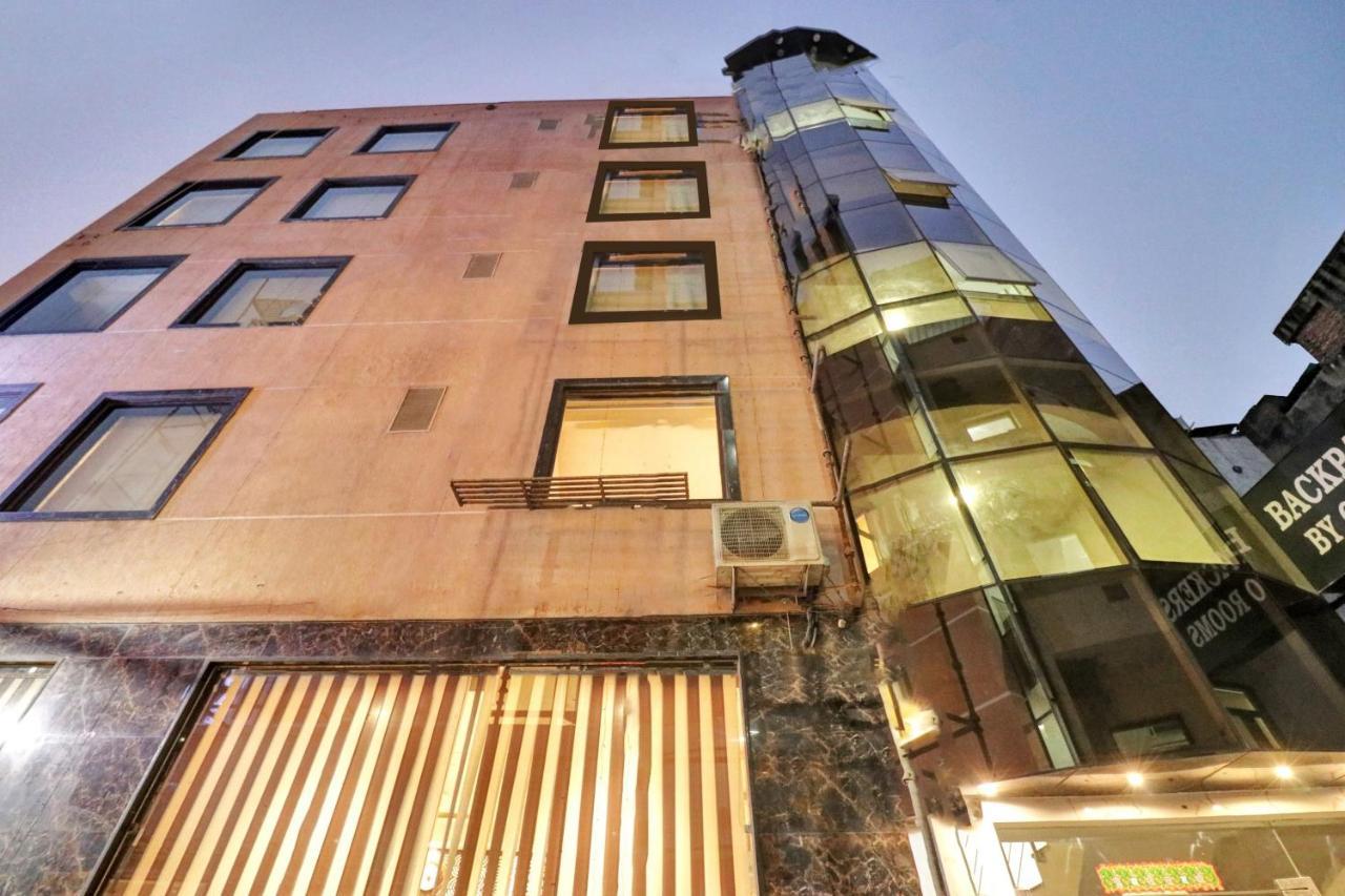 Oyo 23368 Boutique Hotel Paragon Yeni Delhi Dış mekan fotoğraf