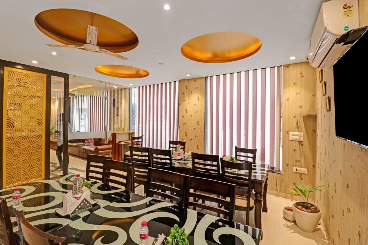 Oyo 23368 Boutique Hotel Paragon Yeni Delhi Dış mekan fotoğraf